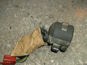 INTERRUPTOR HONDA VF 700 MAGNA R/H, LEE LA DESCRIPCIÓN - Imagen 1 de 1