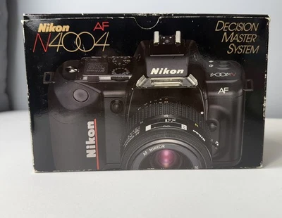 Cámara Nikon N4004 Af con caja, papeles vendidos como piezas Foto 1 de 4