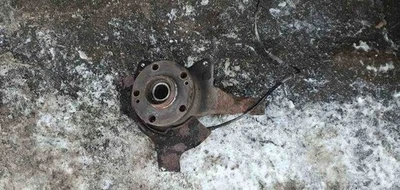 RENAULT ESPACE III JE0 Radnaben vorne links 2.20 Diesel 83kw 2000 32628240 - Bild 1 von 4