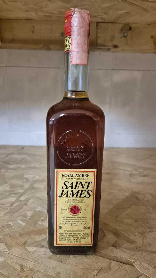 1X Rhum Saint James Royal Ambre 70cl 45% imp. Spirit anni 90 - Immagine 1 di 4