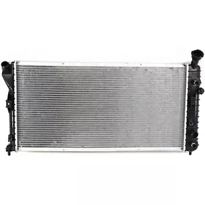 Radiador para Buick Century 2000-2005 89018542 GM3010428 3,1 L 3,8 L 3,4 L - Imagen 1 de 5
