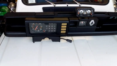 CRUSCOTTO COMPLETO DI QUADRO STRUMENTI CONTA KM JAEGER PER RENAULT R4 TL GTL - Immagine 1 di 4