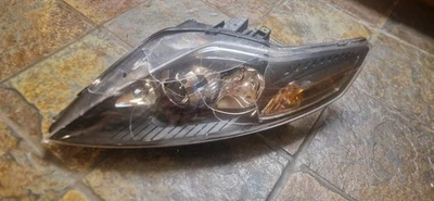 Faro xenón izquierdo N/S ford mondeo mk4 2013 negro agrietado  Foto 1 de 4