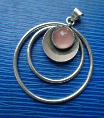 Vintage Danese Stg Argento Moderni Quarzo Rosa Ciondolo - N. E. From Di - Immagine 1 di 4