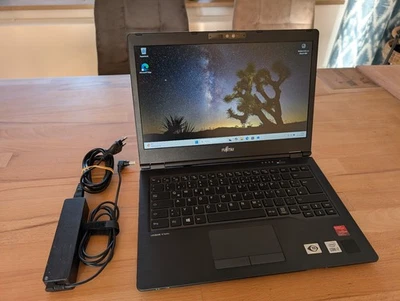 Notebook Fujitsu Lifebook U7410 8GB RAM 256GB SSD i7-10510U Windows 11 - Bild 1 von 4