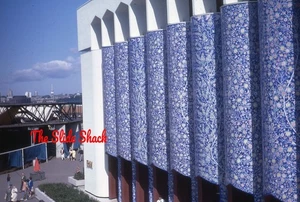 Montreal Canada Expo 67 Pavilion of Iran 1967 Kodachrome 35mm Dia - Bild 1 von 1