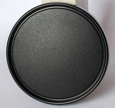 Unbranded 55mm screw in plastic front lens cap. - Image 1 of 2