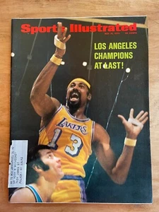 Sports Illustrated February 19, 1973 Abdul Jabbar Milwaukee Bucks Bobby Knight - Picture 1 of 1