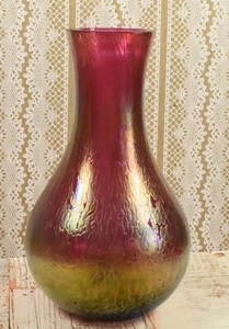 Beautiful Royal Brierley Studio Glass Iridescent Vase - Picture 1 of 2