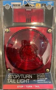 REESE TOWPOWER Curbside Right Stop/Turn Tail light 7382611 - FREE SHIPPING - Picture 1 of 2
