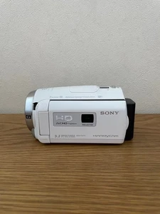 Sony HDR-PJ675 White Handycam Digital Camcorder 30x Optical Zoom 32GB w/Box - Picture 1 of 9