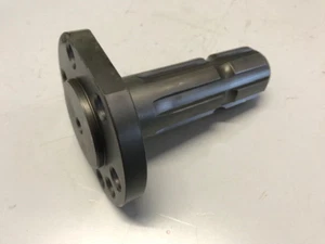 EJE DE TOMA DE FUERZA - 6 SPLINE - 540 RPM. COMPATIBLE CON: MASSEY FERGUSON (VARIOS) - Imagen 1 de 2