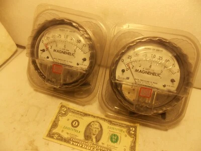 DWYER 2002AV Magnehelic Differential Pressure Gauge 0 to 2" 2T645 FREE Ship Aft1 - Image 1 of 4