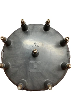 HOLDEN WB VC VH VK V8 IGNITION DISTRIBUTOR CAP GB830 (GENUINE BOSCH) *CAP ONLY* - Image 1 of 4
