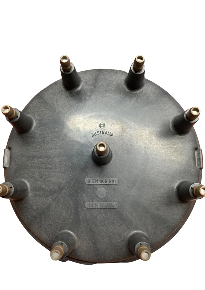 HOLDEN WB VC VH VK V8 IGNITION DISTRIBUTOR CAP GB830 (GENUINE BOSCH) *CAP ONLY* - Image 1 of 4