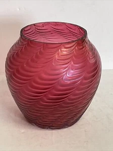 Antike Loetz Kunst Glasvase 5,5" AEOLUS Dekor auf Kamelie roter Boden - Bild 1 von 12