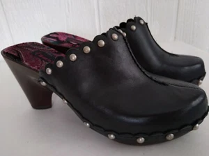 BareTraps Ally Women's 6 Black Leather Clogs Brass Studs Slip Ons 3.5" Heel - Picture 1 of 8