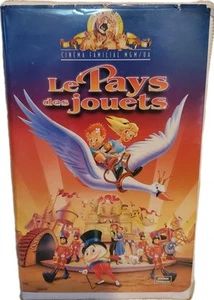 VHS French Movie Le Pays des Jouets (Lisa au Pays des Jouets) - MGM Studios - Bild 1 von 3