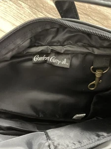 Comfort Carry-All Leder Sling Bag Rucksack Handtasche schwarz Innentaschen - Bild 1 von 7