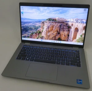 Dell Latitude 5420 14in Touchscreen i7-1185G7U 3.0GHz 16GB RAM 256GB Win11 Pro - Picture 1 of 14
