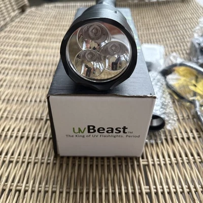 BRANDED uvBeast New V3 385-395nm Black Light UV Flashlight - HIGH Power