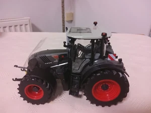 Wiking - Claas Arion 660 - Gunmetal Grey - 1:32 Scale - 02574710 - Ltd edition - Picture 1 of 8