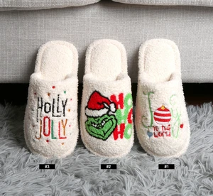 ComfyLuxe Christmas Pattern Embroidered Slippers - Picture 1 of 11