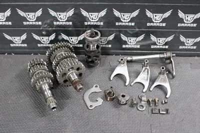2002 YAMAHA YZ250F OEM ENGINE TRANSMISSION TRANNY ASSEMBLY GEARS - Image 1 of 4