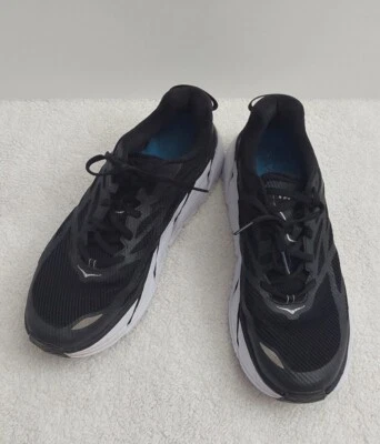 Кроссовки беговые мужские Hoka One One Clifton 3 размер 11,5 черные белые 1012046 BANT - Изображение 1 из 4