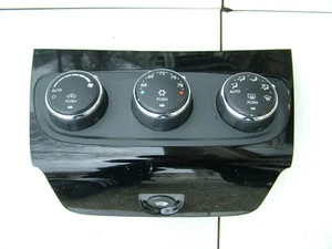 2011 2012 2013 CHRYSLER 200 CENTER DASH A/C & HEAT CLIMATE CONTROL UNIT OEM - Picture 1 of 6