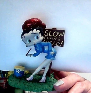 Betty Boop Collectable Porcelain Limited Edition "Slow Curves Ahead " Figurine - Picture 1 of 3
