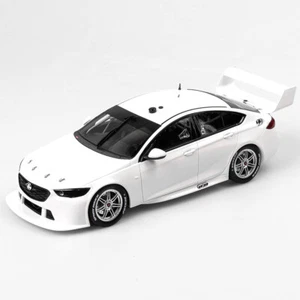 1:18 Scale Holden ZB Commodore Plain Boby V8 Supercar – White - Picture 1 of 2