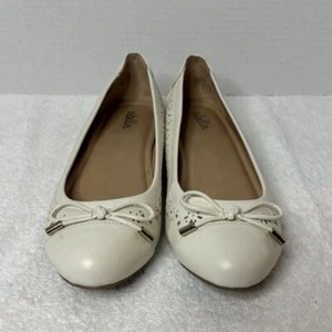 ABELLA WHITE BOW FRONT, BALLET FLATS, SIZE 6 - Picture 1 of 11