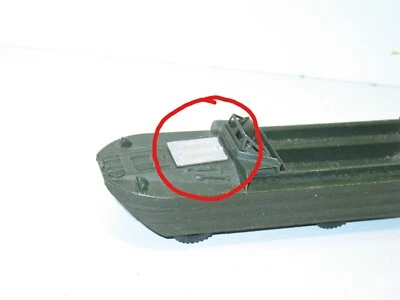 Dinky-Toys. 1 Porta Da Cofano IN Metallo Grezzo per Dukw 825 Militare (R155) - Immagine 1 di 4