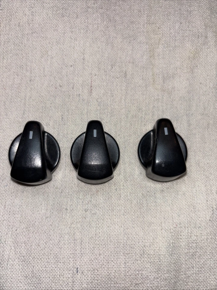 1992-1996 FORD F150 F250 F350 TRUCK HEATER CLIMATE CONTROL KNOBS BRONCO PICKUP - Image 1 of 3