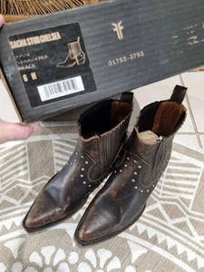 Frye Sacha Chelsea Stud Ankle Boot In Distressed Black - Picture 1 of 10