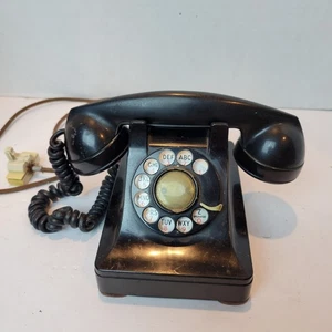 Vtg Bell System Western Electric F 1 Black Bakelite 1940’s Era Rotary Phone - Picture 1 of 5