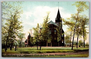 Minnesota State Soldiers Home Executive Building Veterans Vintage Postcard - Picture 1 of 2