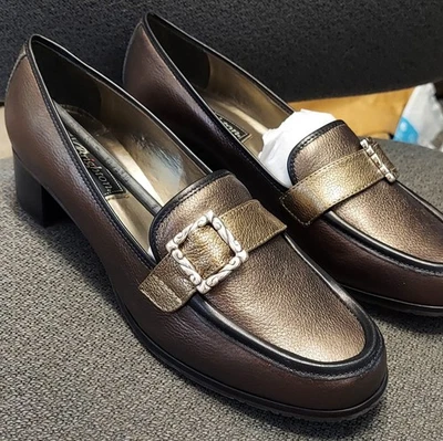 NEW BRIGHTON Adele Pewter  sz 9 Wide  Retail $220 - Image 1 of 4