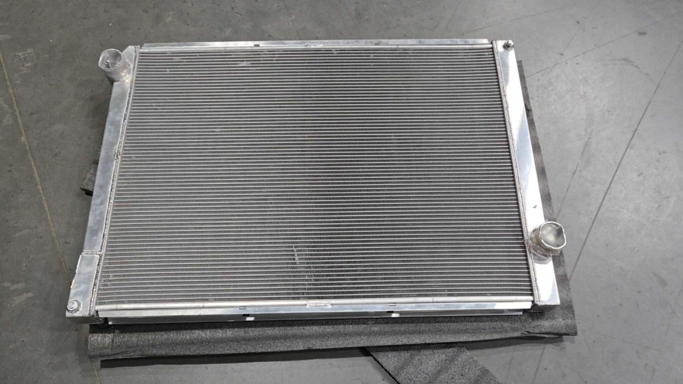 Radiator fit Ford AeroMax Louisville 9000 Series LA/LNT/LN/LLA 10.0-14.6 l6 - Image 1 of 4