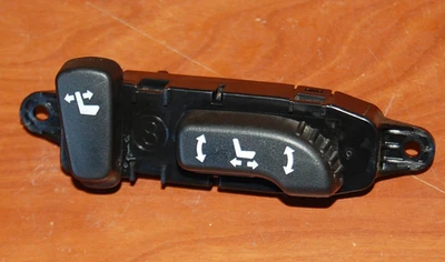 2007-2008 英菲尼迪 G35 轿车乘客右前电源座椅开关 — 第 1/4 张图片