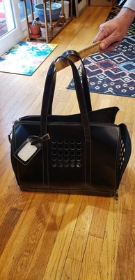 Bolsa Bark N aprobada por aeropuerto. Gato o perro de hasta 16 libras. negro Foto 1 de 4