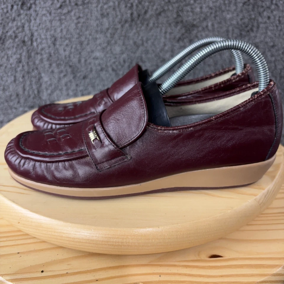 Vintage Clinic Nursing Shoe Women Size 9 Narrow Leather Brown Loafer Made in USA - Image 1 of 4