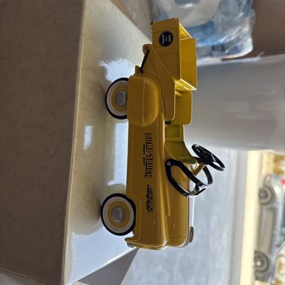 Vtg 1992 Mint Hallmark Kiddie Car Classics Limited Edition Murray Dump Truck  - Image 1 of 2