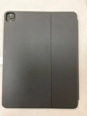 Apple oem Keyboard Folio for iPad  12.9" (4th/5th/6th gen ) - Image 1 of 4