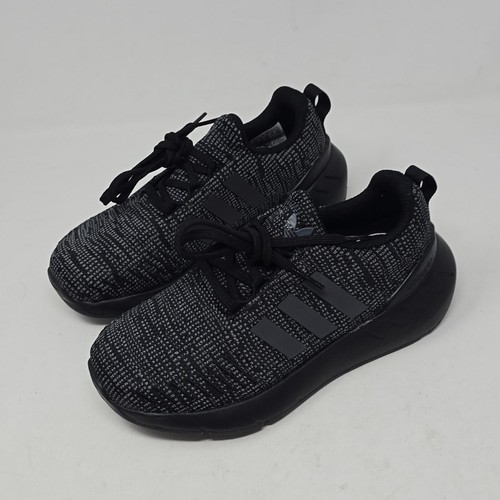 Scarpe basse Adidas Swift Run 22 J ragazzo nere sneakers da corsa GW8166 taglia 1