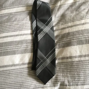 Black Tie Cedar Wood State Mens Black White Grey Striped Pattern Unisex Formal - Picture 1 of 3