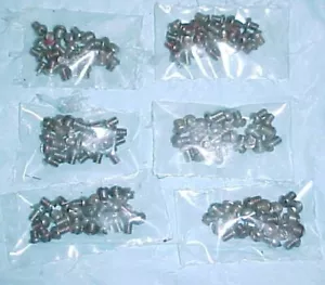 25 PIECES 1920s-52 ERECTOR SET PART S 11 SET SCREW ORIGINAL NICKEL MID SIZE HEAD - Picture 1 of 2