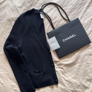 Vintage CHANEL Logo Black Wool Cardigan Sweater XL - Picture 1 of 16