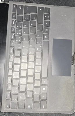 Microsoft Surface Pro Type Cover Tastatur - Schwarz - Bild 1 von 3